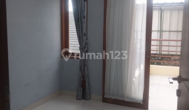 Disewakan Cepat Rumah Bagus & Terawat Di Komplek Daerah Ciwastra 2