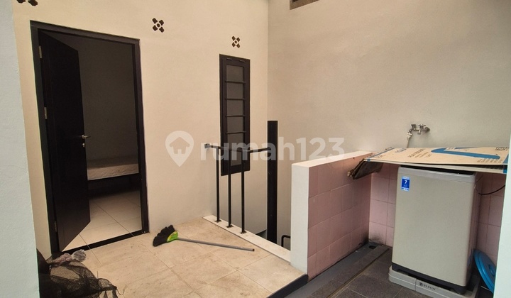 Disewakan Rumah Siap Huni dan Sudah Renorenovasi Daerah Antapani Disewakan Rumah Siap Huni dan Sudah Renorenovasi Daerah Antapani