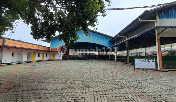 Dijual Tanah dan Lapangan Futsal Lokasi Strategis Pinggir Jalan Pamulang Tangerang Selatan