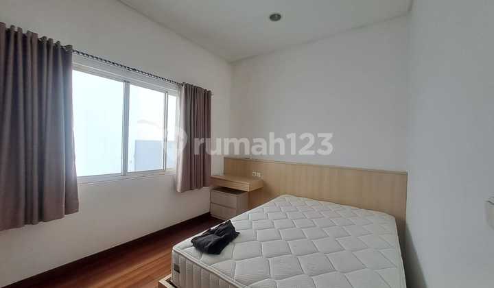 Disewakan Rumah 2 Lantai Siap Pantai Indah Kapuk SHM 2