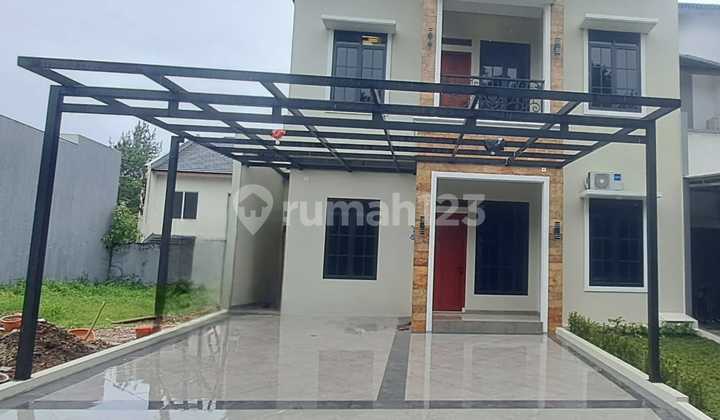 Disewakan Rumah Brand New The Green BSD Tangerang Selatan Siap Huni 1