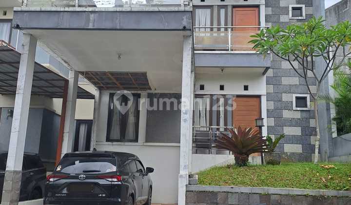 Dijual Rumah Siap Huni 2 Lantai Bandung Lokasi Strategis SHM Dijual Rumah Siap Huni 2 Lantai Bandung Lokasi Strategis SHM