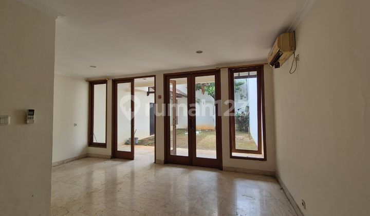 For Sale Quick Strategic House in Lebak Bulus Flood-Free with SHM 2