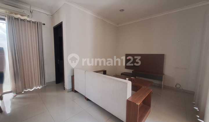 Disewakan Rumah 2 Lantai Siap Huni The Green Bsd Strategis Bebas Banjir Disewakan Rumah 2 Lantai Siap Huni The Green Bsd Strategis Bebas Banjir