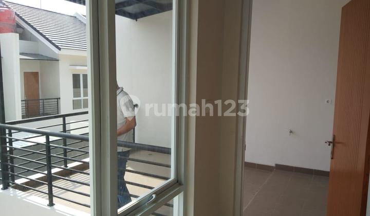 Dijual rumah baru siap huni di sawangan lokasi strategis