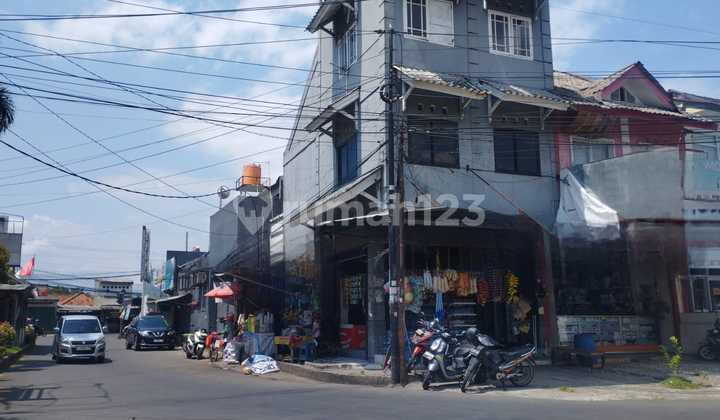 For Sale, Strategic Commercial Building on Jalan Raya Gaperi 2, Cibinong, Bogor, with SHM (Freehold Certificate). 1