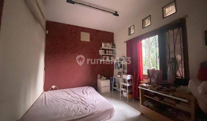 DIJUAL Rumah Bagus 2 Lantai di Taman Kedoya Baru 2