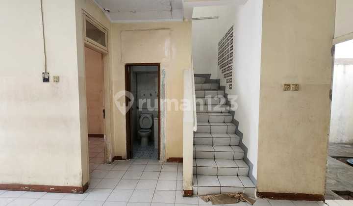Dijual Rumah 2 Lantai di Taman Palem Lestari, Cengkareng, Jakarta Barat 2