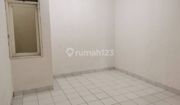 Disewa Rumah di Taman Palem Lestari Cengkareng Jakarta Barat 2