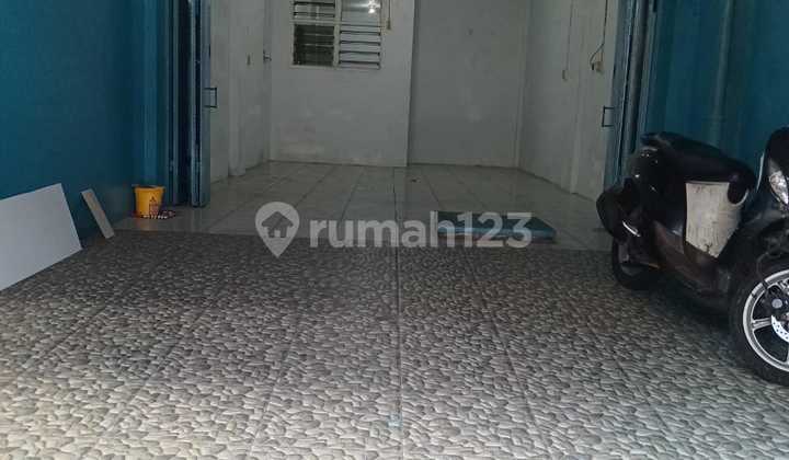 Rental Shop House on Jl. Keadilan, Taman Sari, Grogol, West Jakarta 1