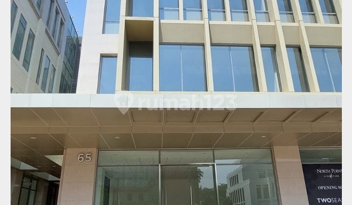 Ruko Strategis Ramai di Pinggir Jalan BSD City