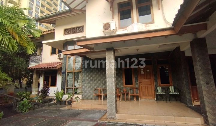 Rumah Bagus Terawat Harga Dibawah Njop Di Kebon Jeruk 1