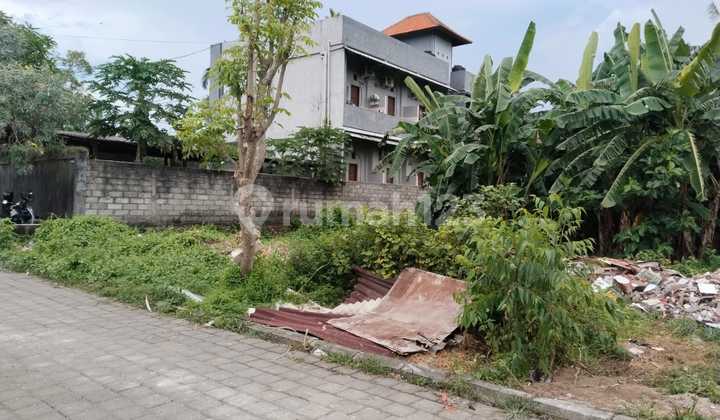 Dijual Sebidang Tanah Kosong di Jalan Uluwatu Kedonganan Jimbaran Dekat Pantai Jimbaran