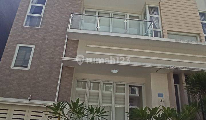 Cheap 2-storey house in a strategic area in a housing complex in the Densel area close to the TOL 2