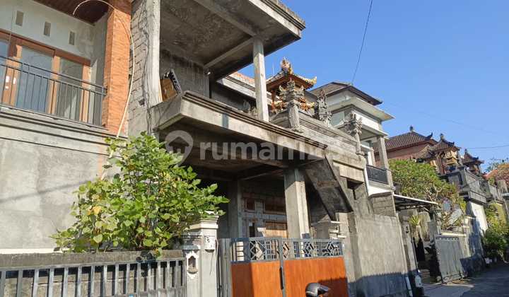 For Sale 2-Story Unfinished House in Batubulan, a Quiet and Comfortable Residential Area