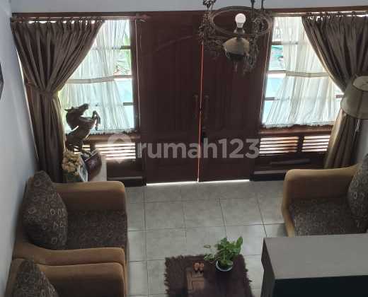 Dijual rumah murah 2 Lantai berlokasi Dalung Kuta Utara Badung. Kawasan Pemukiman dekat dengan clandys dan sekolah Dijual rumah murah 2 Lantai berlokasi Dalung Kuta Utara Badung. Kawasan Pemukiman dekat dengan clandys dan sekolah