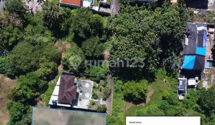 A plot of vacant land for sale on Gunung Payung Street, Kutuh, Badung, Bali, in the villa area. A plot of vacant land for sale on Gunung Payung Street, Kutuh, Badung, Bali, in the villa area.