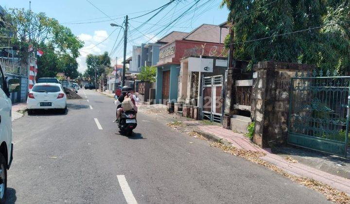 Land for sale containing old building in Denpasar near Bali Police 2