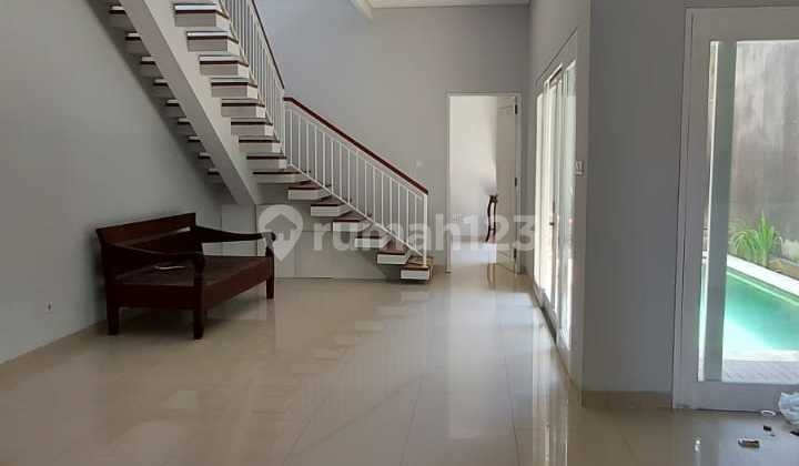 Dijual Rumah 2 Lantai Bagus Area Denpasar Selatan Dekat ke Kampus dan Renon