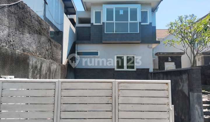 Dijual Rumah Murah 2 Lantai area Denpasar jalan Gunung Catur dekat Sekolah dan Rumah Sakit 2