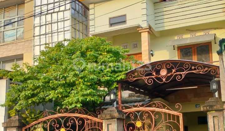 Rumah 2 Lantai Area Denpasar Dekat Rs & Caffe