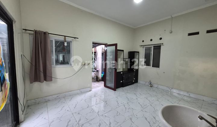 Rumah 4 Kamar Tidur Area Denpasar Utara