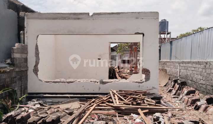 Dijual Tanah Murah dan Strategis serta Komersil. Cocok untuk Segala Macam Usaha karena di Zona Perdagangan Jasa