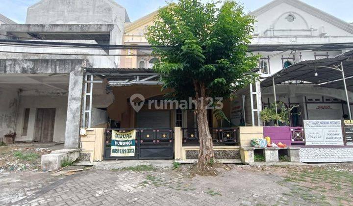 Rumah Nirwana Eksekutif Dijalan Utama Dijalan Kembar 1