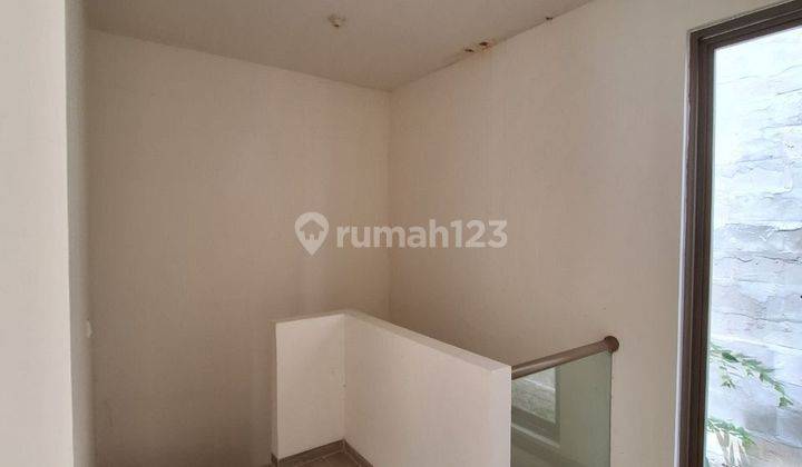 Rumah di  The Juanda dkt bandara juanda 2 Lantai SHM Baru  2