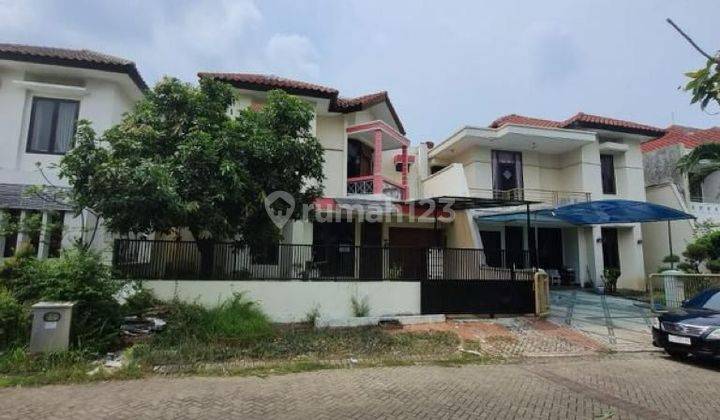 Rumah di Dharmahusada regency dkt merr galaxy mall uner kampus C 1