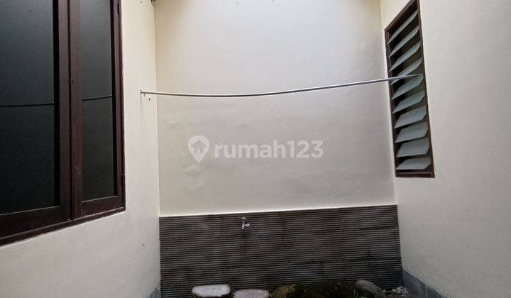 Rumah di Wisma permai siap huni dkt galaxy mall ,merr 2