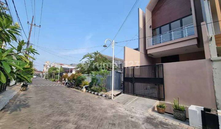 Rumah Scandinavian Mulyosari 2 Lantai Dkt Raya Dkt Its,sutorejo 2