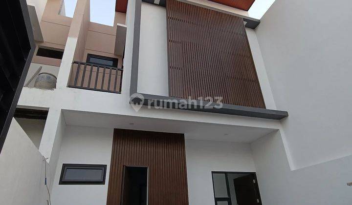 Rumah Sutorejo Lokasi Strategis Dkt Uner,it'S,mulyosari 2