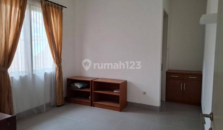 Disewakan Rumah Bagus Semifurnished Di Sevilla Bsd Dekat Stasiun 2