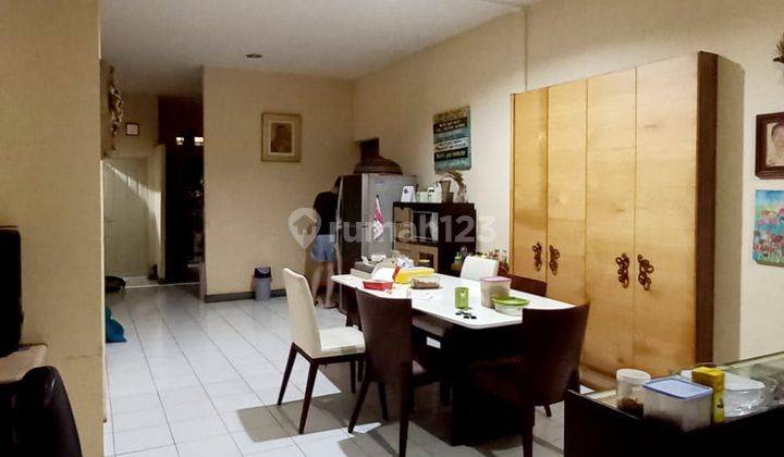 Dijual Rumah Siap Huni Dekat Stasiun di Kencana Loka Bsd Serpong Tangerang Selatan 2