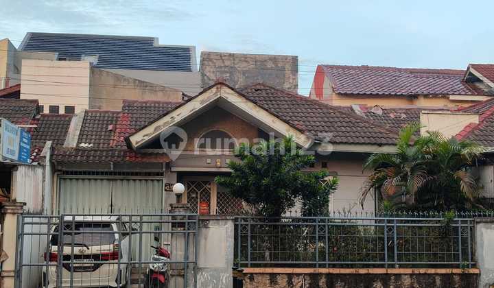 For Sale House Prime Location on Main Road Suitable for Business Near Toll Station School