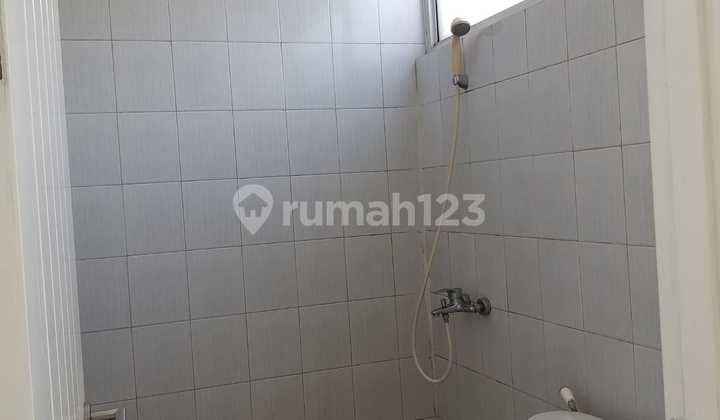 For Sale: Nice House at The Icon Cosmo BSD Near Atmajaya, Modern Market, KRL Station For Sale: Nice House at The Icon Cosmo BSD Near Atmajaya, Modern Market, KRL Station