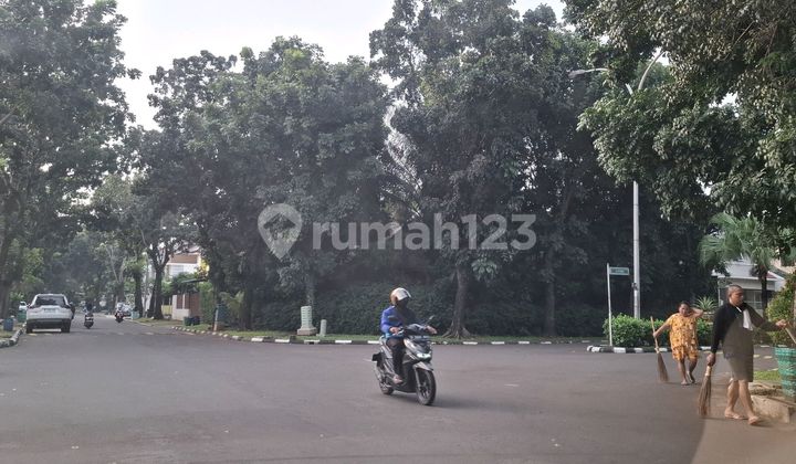 For Sale: Plotted House in Puspita Loja, BSD Serpong, South Tangerang For Sale: Plotted House in Puspita Loja, BSD Serpong, South Tangerang