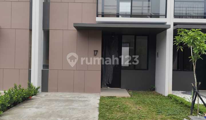 Disewakan Rumah Baru Di Park Serpong Dekat Gading Serpong Tangerang Banten Disewakan Rumah Baru Di Park Serpong Dekat Gading Serpong Tangerang Banten