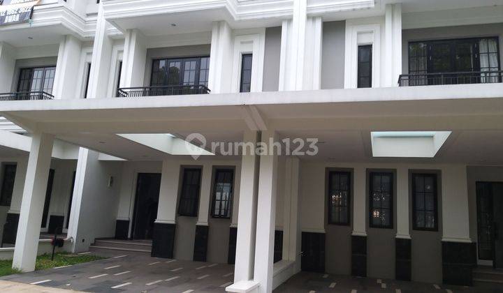 Rumah Baru 3 Lantai View Danau 1