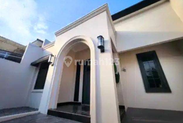 Rumah Cantik Baru Renovasi di Bintaro Jaya Sektor 9 Tangerang Selatan 2