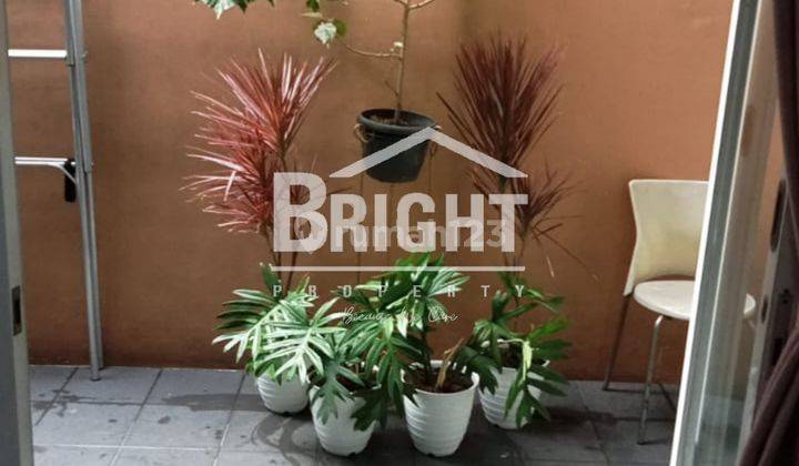 Rumah Bagus Furnished One Gate System di Emerald Bintaro 2