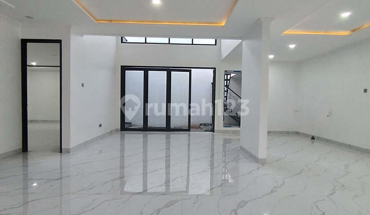 New Modern Luxury House in a Strategic Location at Bintaro Jaya 2