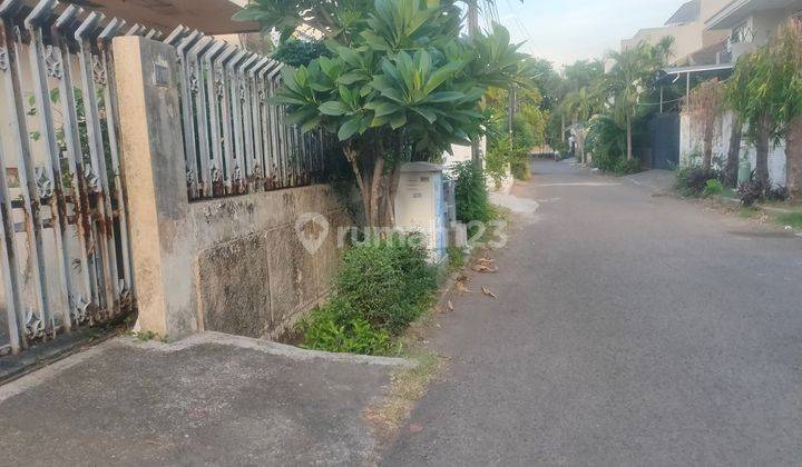 Dijual Rumah Hitung Tanah di Permata Hijau 2