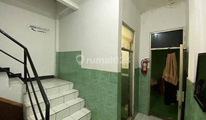 Dijual Ruko Strategis di Jalan Raya TEBET Jakarta Selatan 1