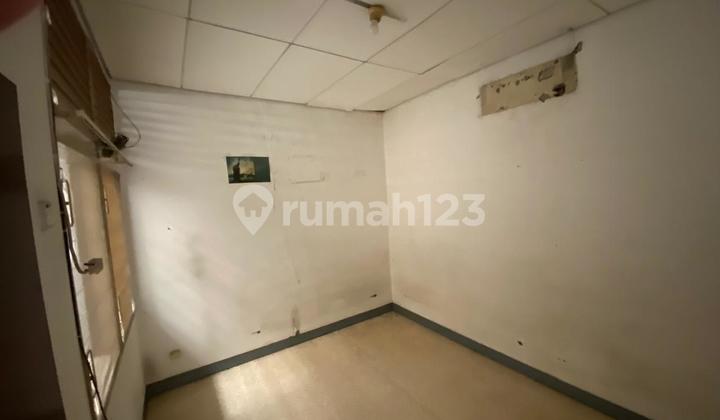 Dijual Rumah Tua di Sunrise Garden Jakarta Barat 2