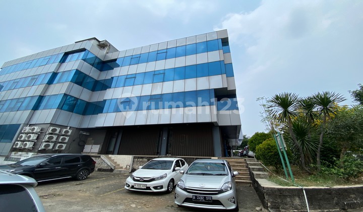 For Rent: Shop House in Kedoya, West Jakarta (Near Bus Stop) 2