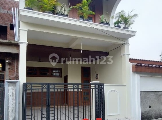Hunian Baru Gaya Modern, Nyaman & Fungsional Dalam Komplek di Villa Bintaro Indah Hunian Baru Gaya Modern, Nyaman & Fungsional Dalam Komplek di Villa Bintaro Indah