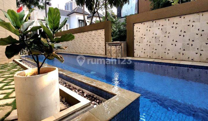 Rumah Konsep Villa Dengan Private Pool Dalam Cluster Premium  2