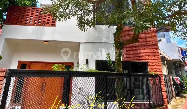 Rumah Industrial Modern, Desain Kekinian Harga Terjangkau di Veteran Jaksel